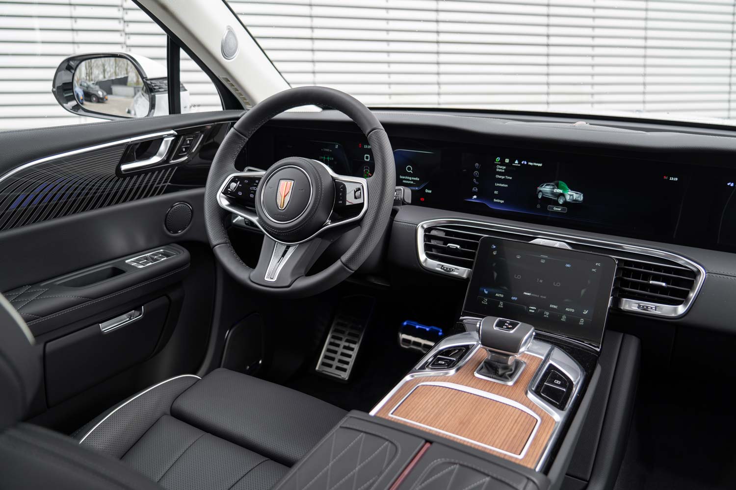hongqi-4